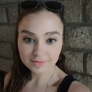 Meet your Posher, Jena